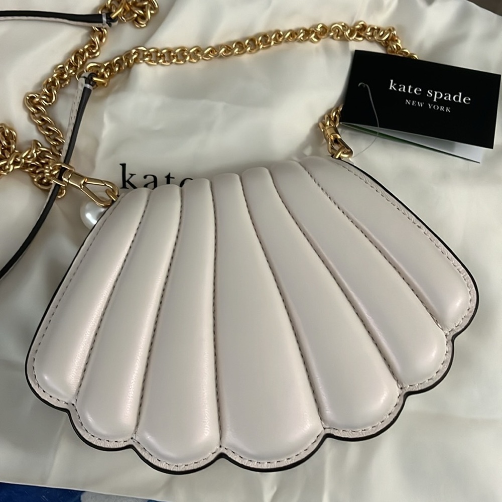 What the Shell mini purse